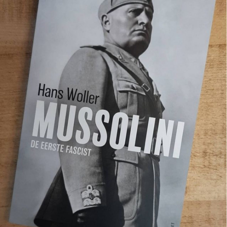 Nieuw: Mussolini van Hans Woller