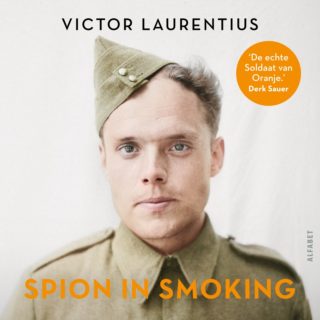 Spion in smoking